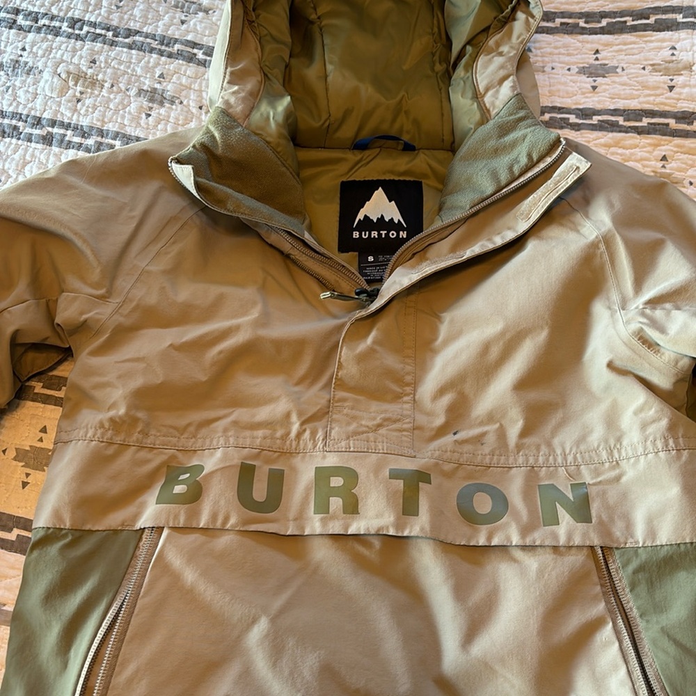 Burton small pullover snowboard coat